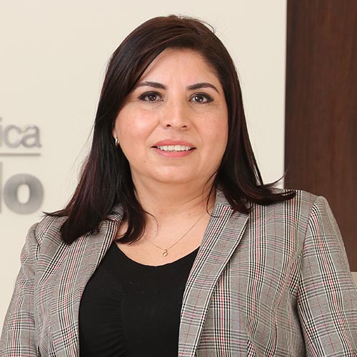 Dra. Geraldine Farfán Caballero