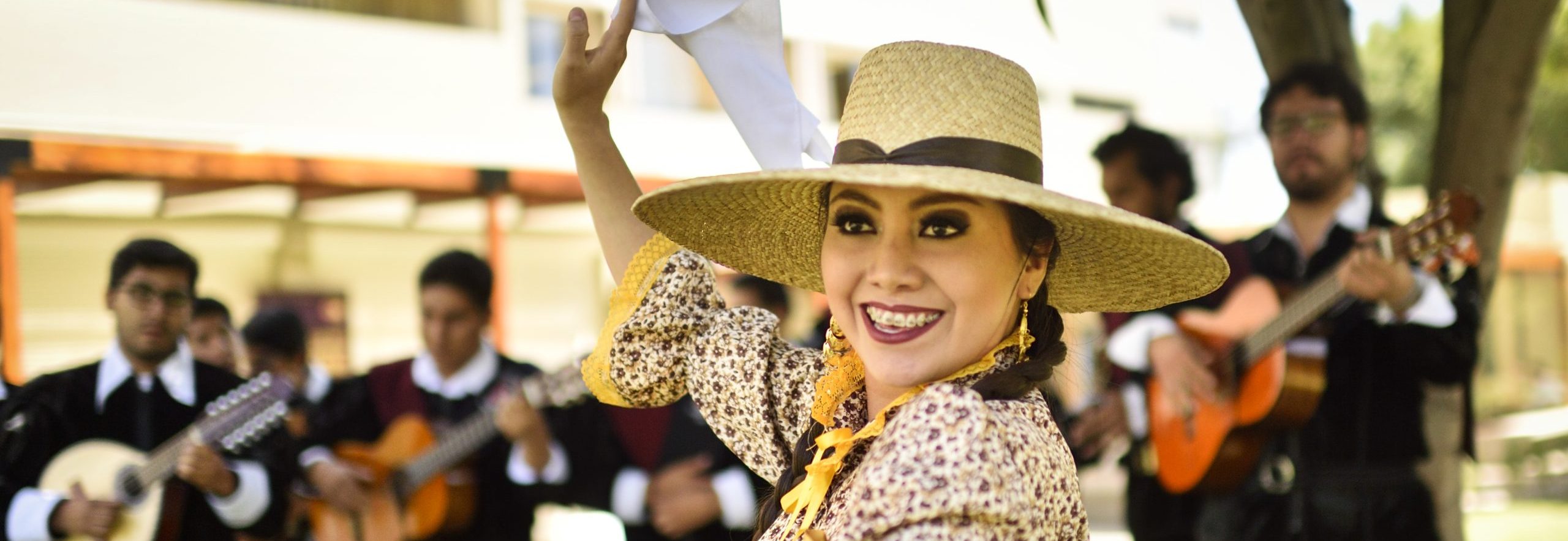 Elenco de   Danza