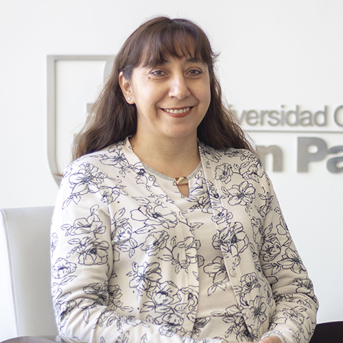 Dra. Lorena Diez Canseco