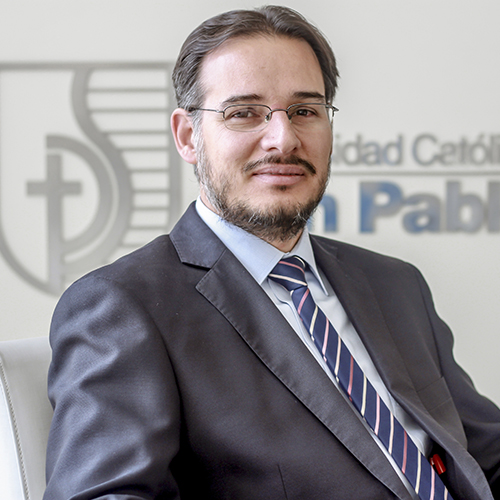Dr. Daniel Ugarte Mostajo