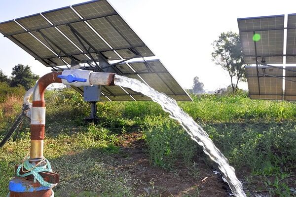 Desarrollo de una unidad sostenible con paneles fotovoltaicos, compacta y portátil, para la potabilización de agua para comunidades con acceso restringido a agua para consumo humano en la zona sur.