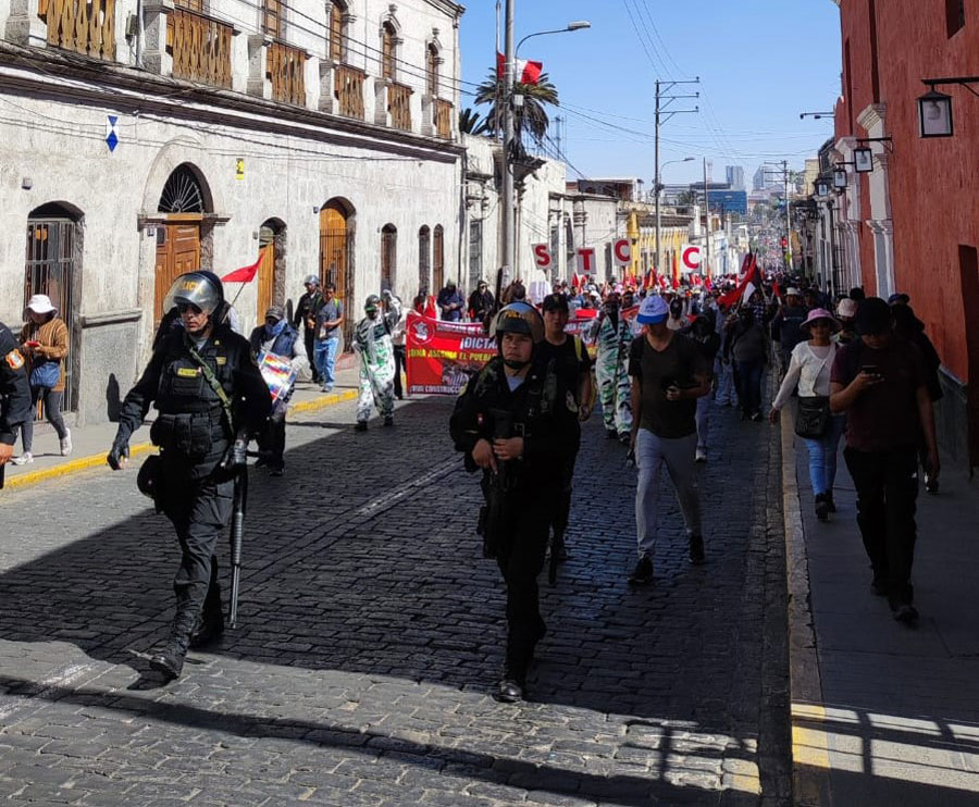 “Las protestas son en vano sino se cambian las reglas electorales y políticas”