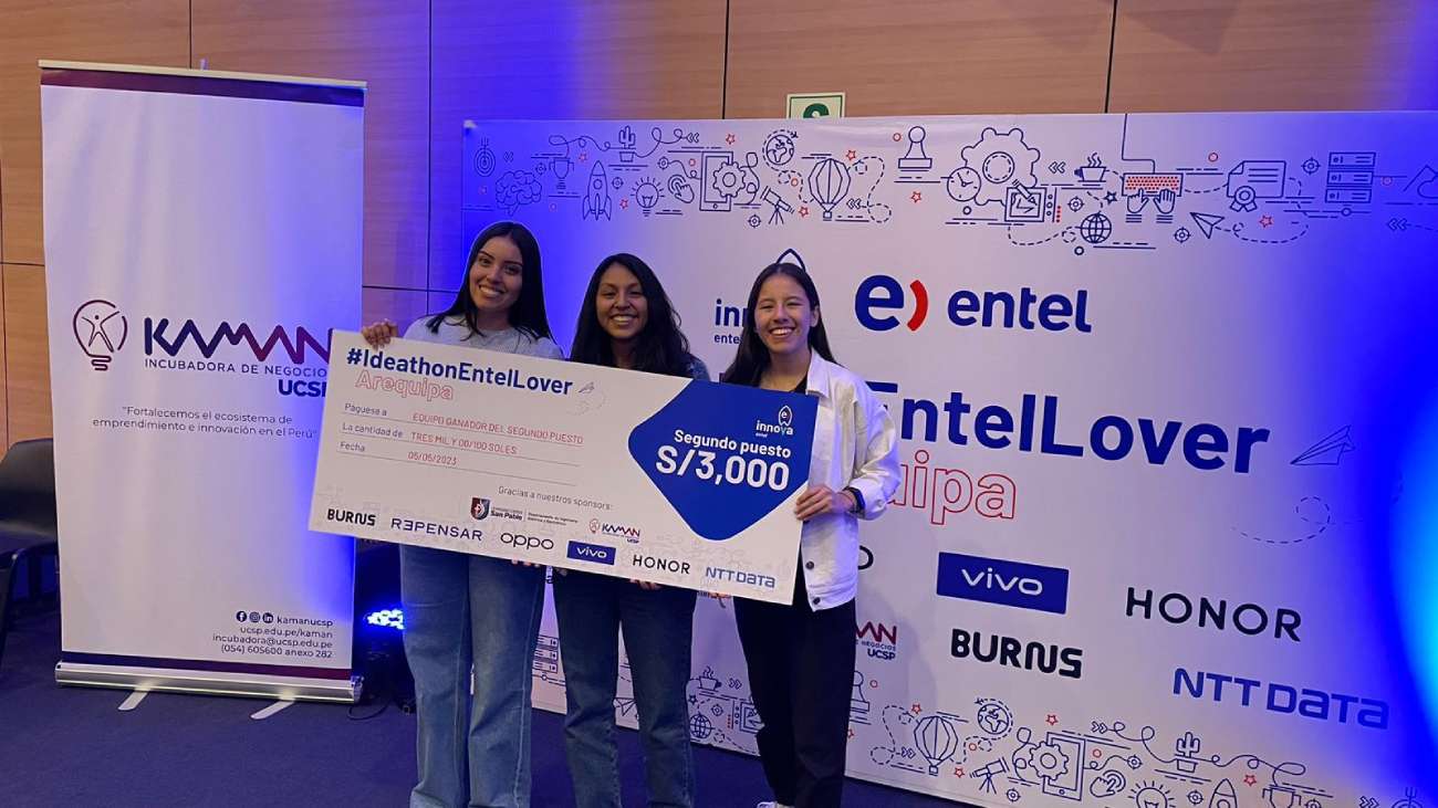 Alumnas de la San Pablo ganaron el segundo puesto en la Ideathon Entel Lover