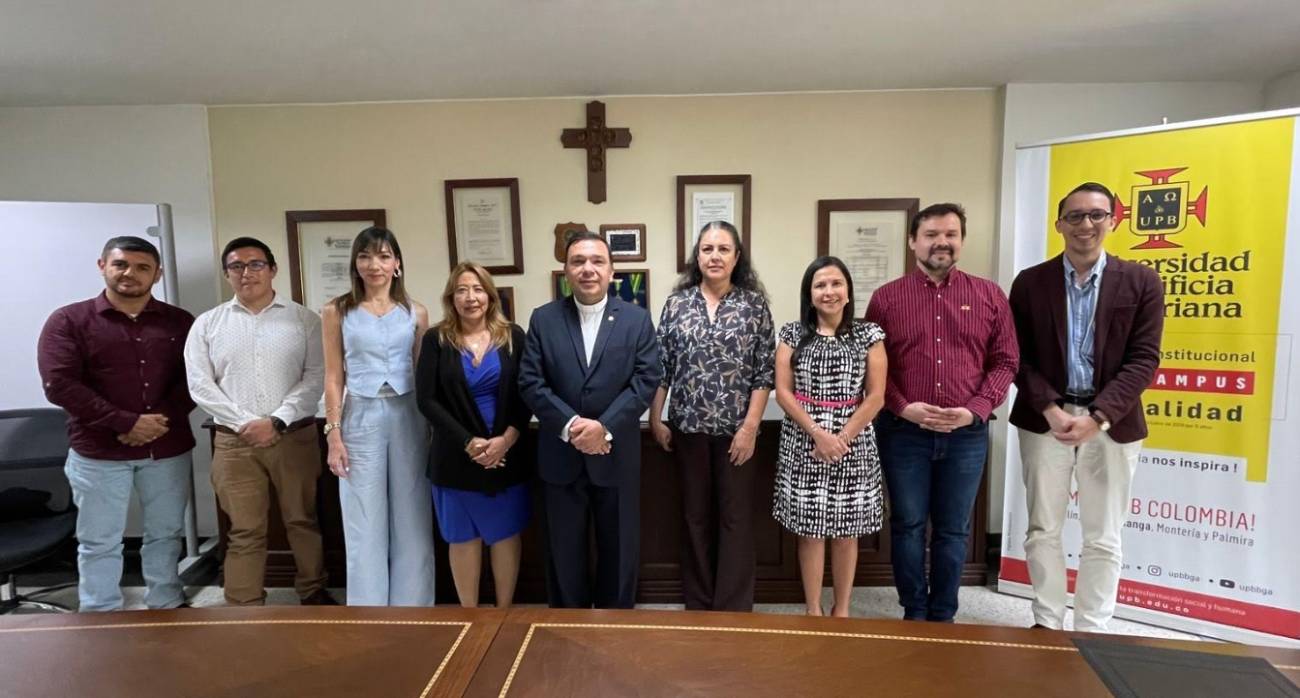 Docentes de la San Pablo ganaron becas de la Alianza del Pacífico y realizaron pasantías en Colombia